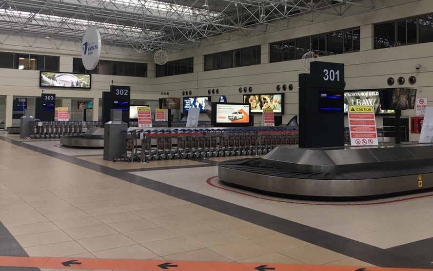 Antalya Havalimanı bagaj alım alanları