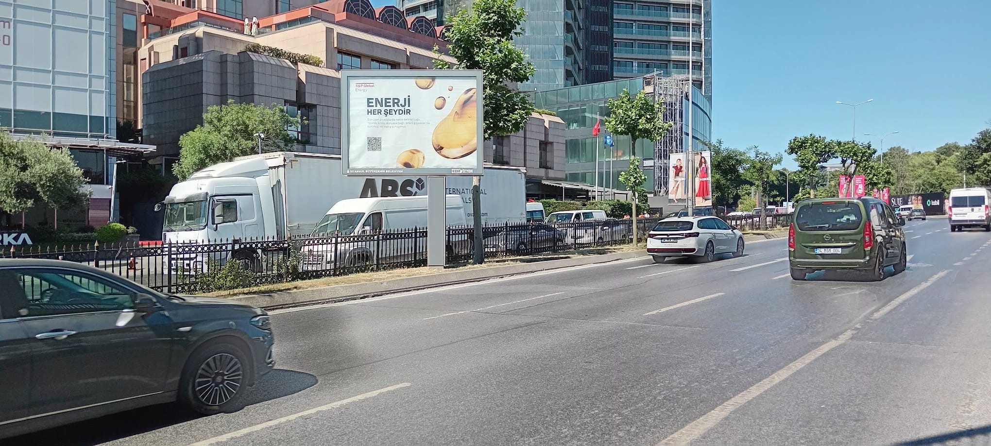 S&P Global OOH placement 4